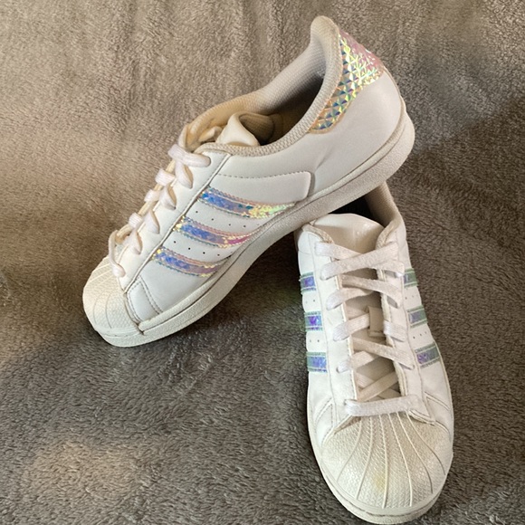 / for $25 ADIDAS Superstar 3D Hologram 2.0 Iridescent Shoes Big Kids Size 5.5 - Picture 11 of 14